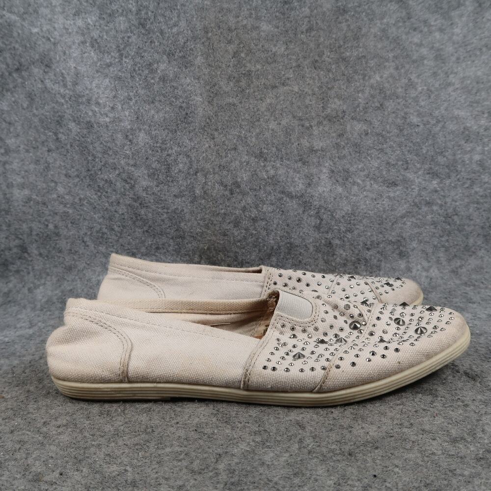 Soda Shoes Womens 7 Loafer Slip On Flats Casual Comfort Closed Round Toe Studs